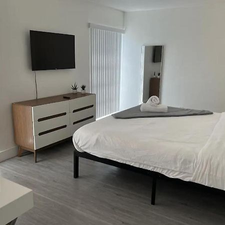 Designer River View Apartments Fort Lauderdale Exteriör bild