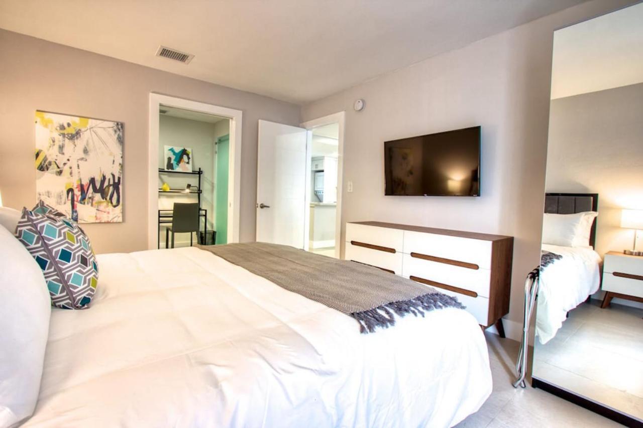 Designer River View Apartments Fort Lauderdale Exteriör bild