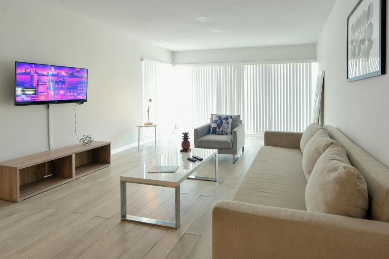 Designer River View Apartments Fort Lauderdale Exteriör bild