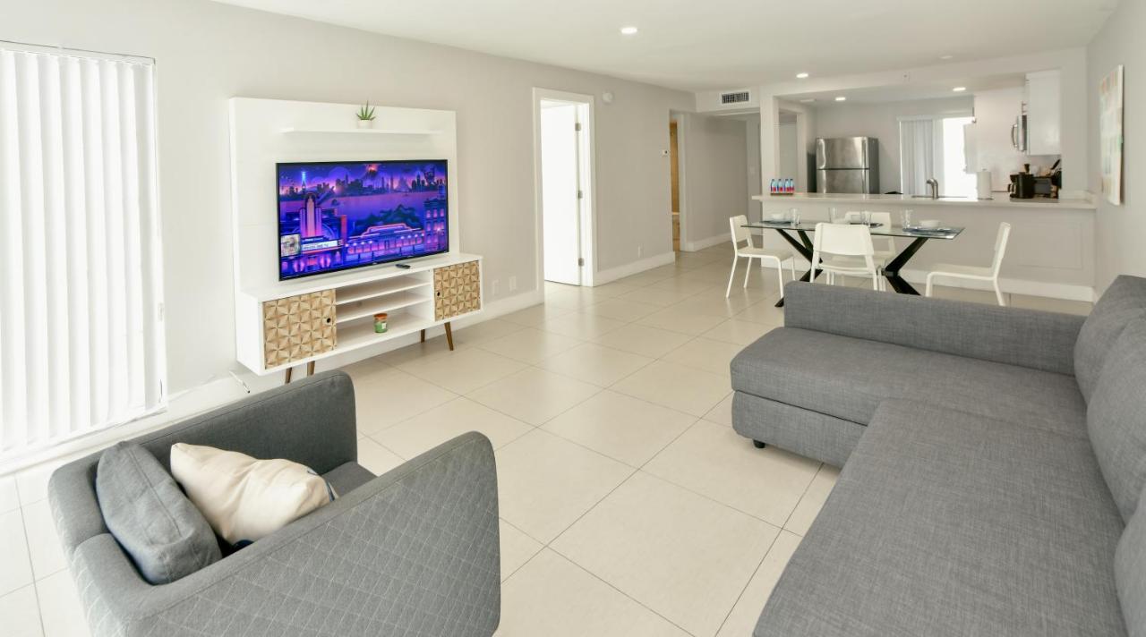 Designer River View Apartments Fort Lauderdale Exteriör bild