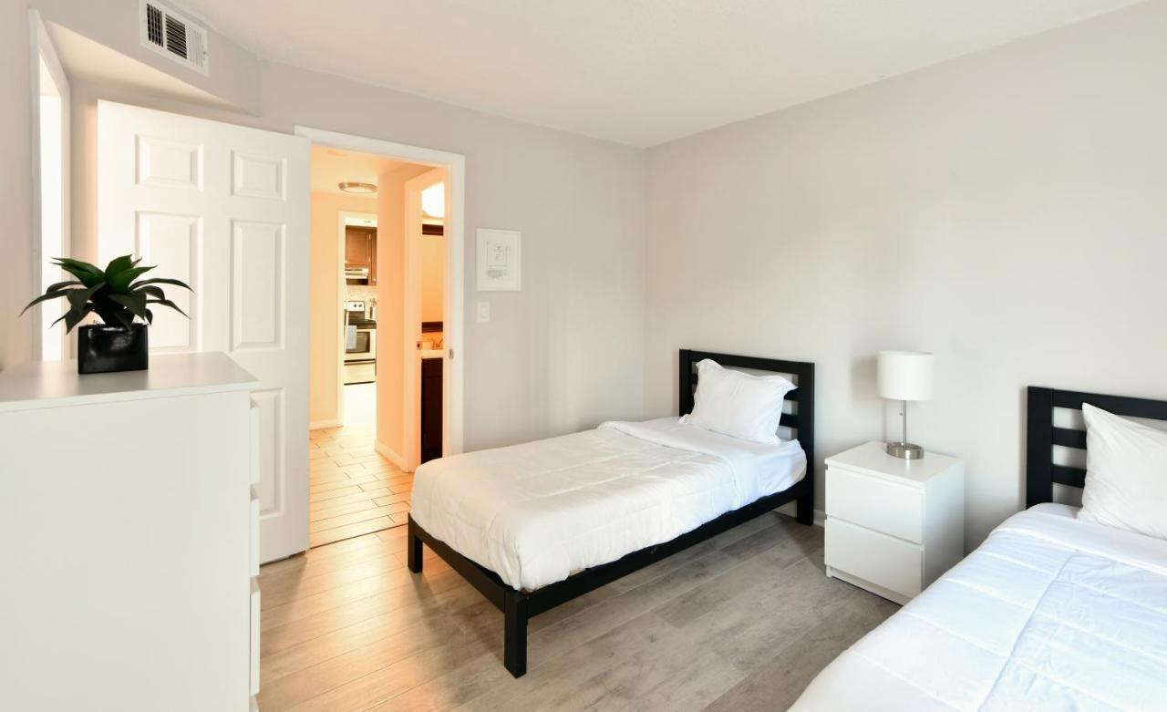 Designer River View Apartments Fort Lauderdale Exteriör bild