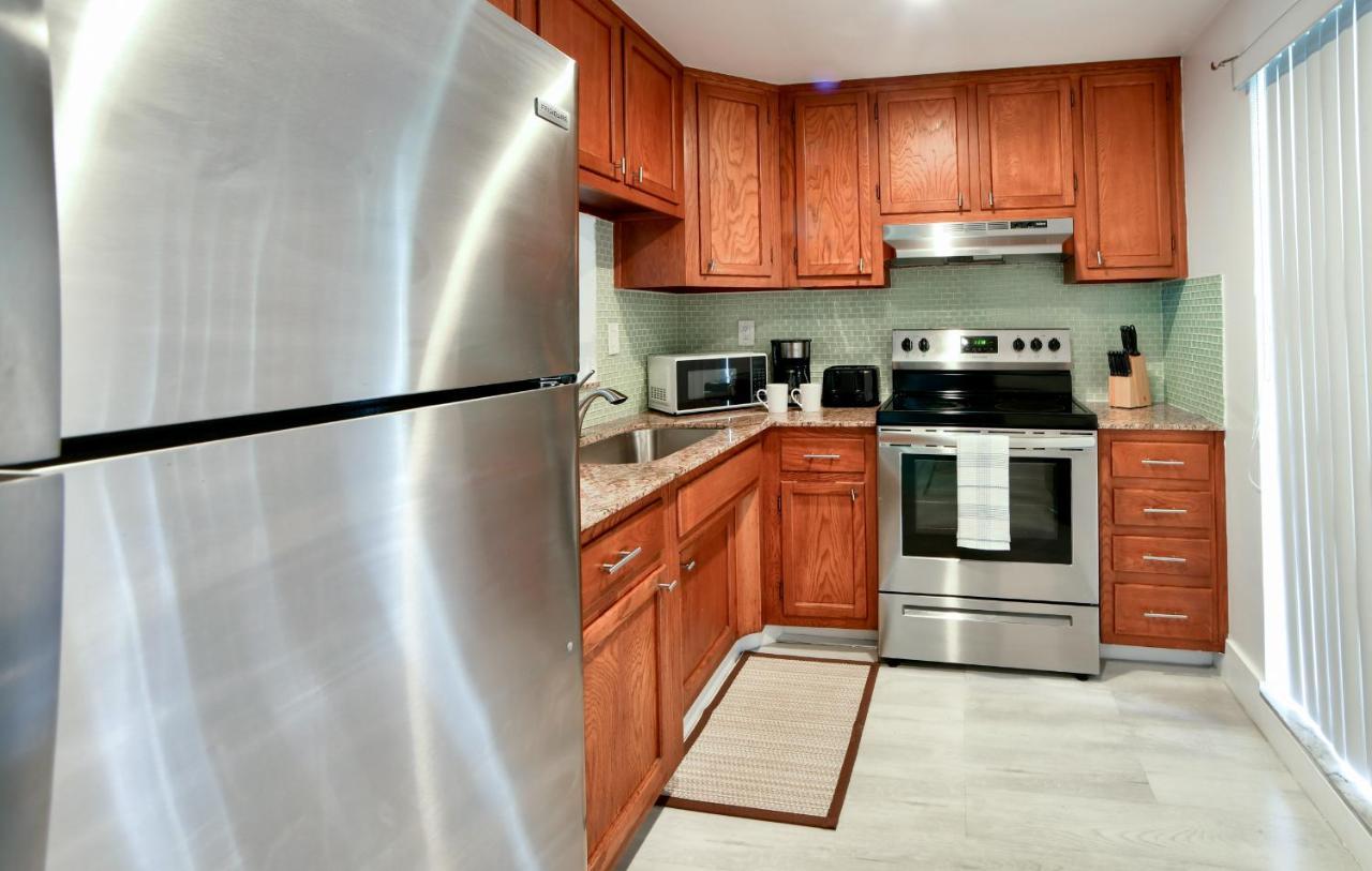 Designer River View Apartments Fort Lauderdale Exteriör bild