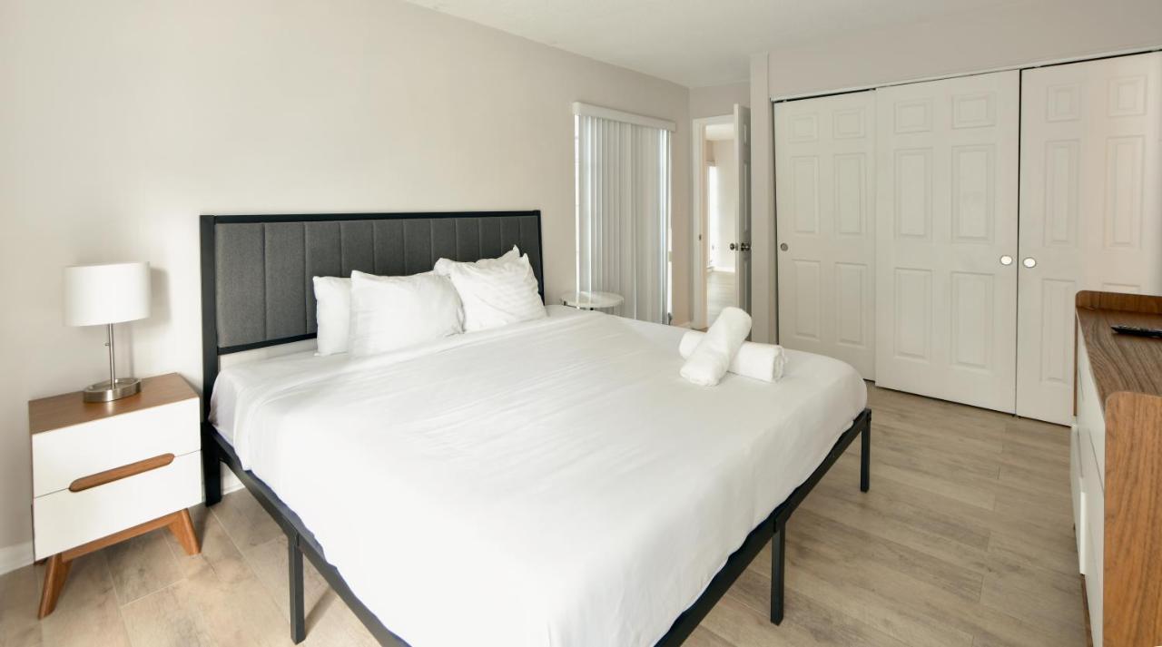 Designer River View Apartments Fort Lauderdale Exteriör bild