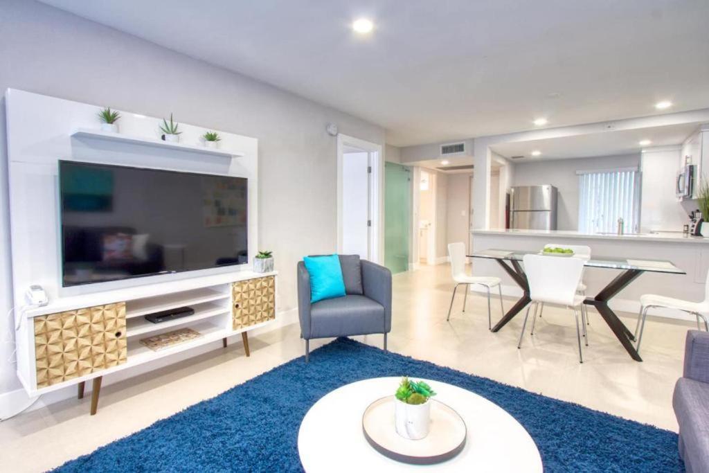 Designer River View Apartments Fort Lauderdale Exteriör bild